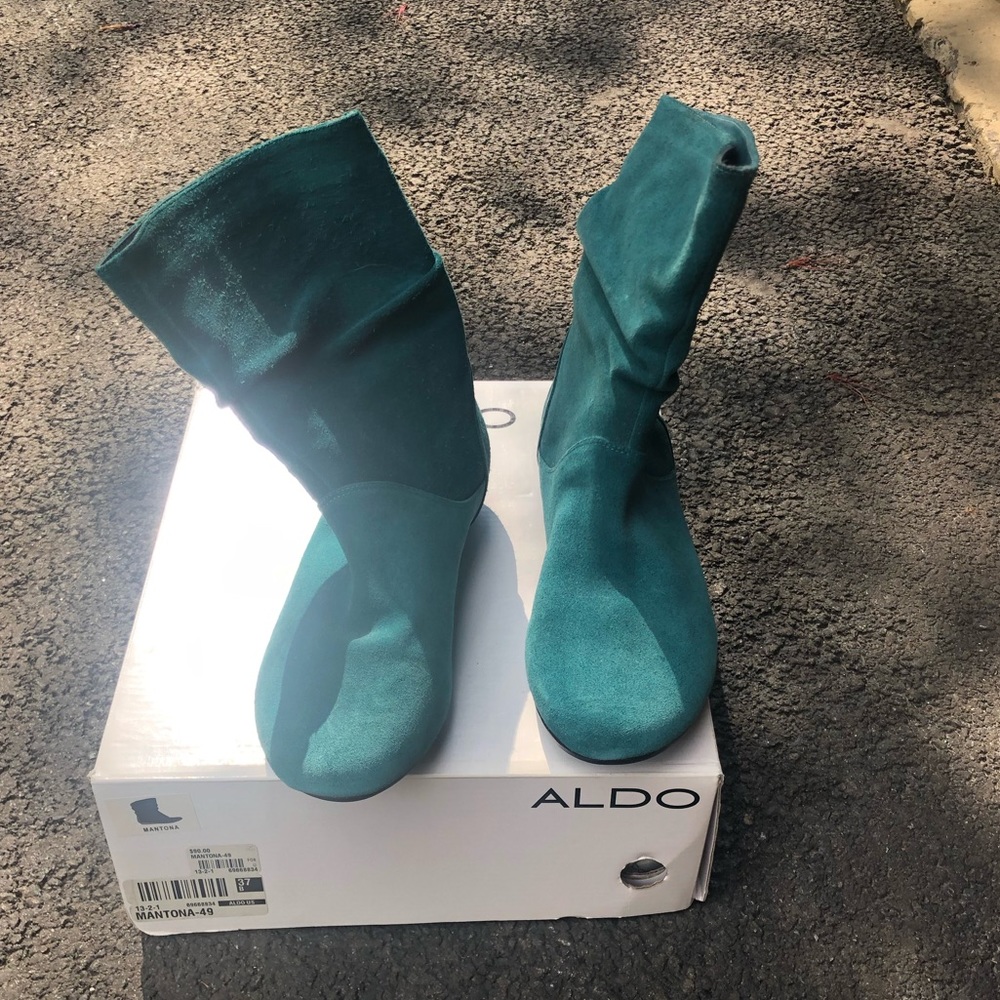 Aldo teal suede booties